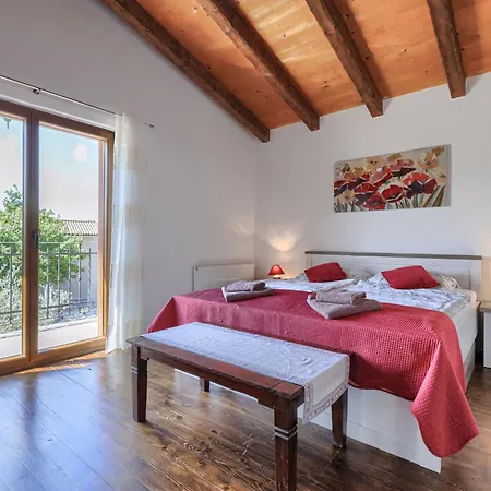 Marijanin Vrt By Interhome Tinjan