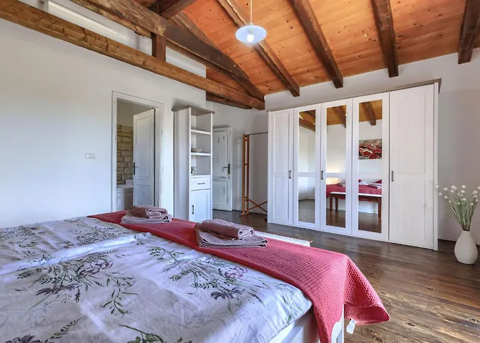 Marijanin Vrt By Interhome Tinjan