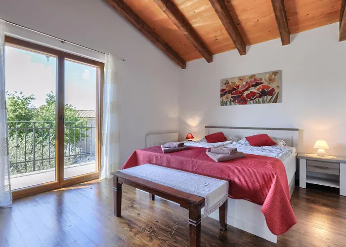 Marijanin Vrt By Interhome Tinjan