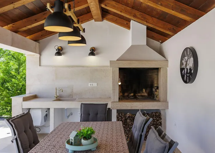 Marijanin Vrt By Interhome Vila *