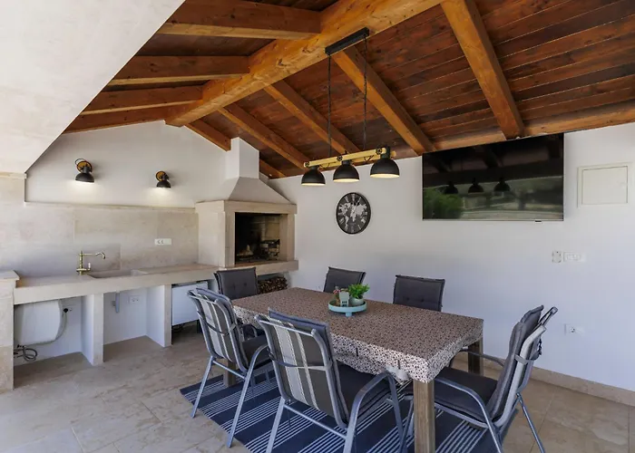 Marijanin Vrt By Interhome Vila *